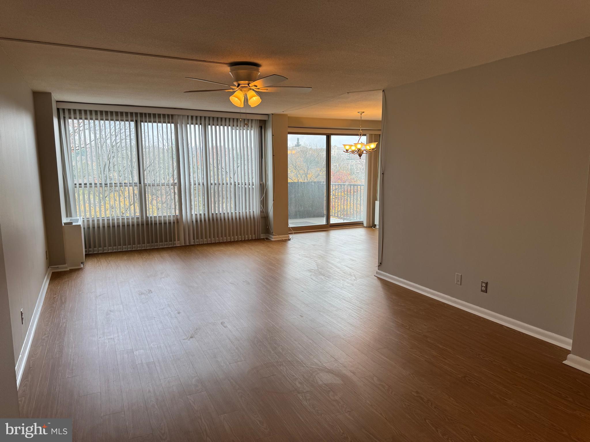 GREEN HILL - Residential