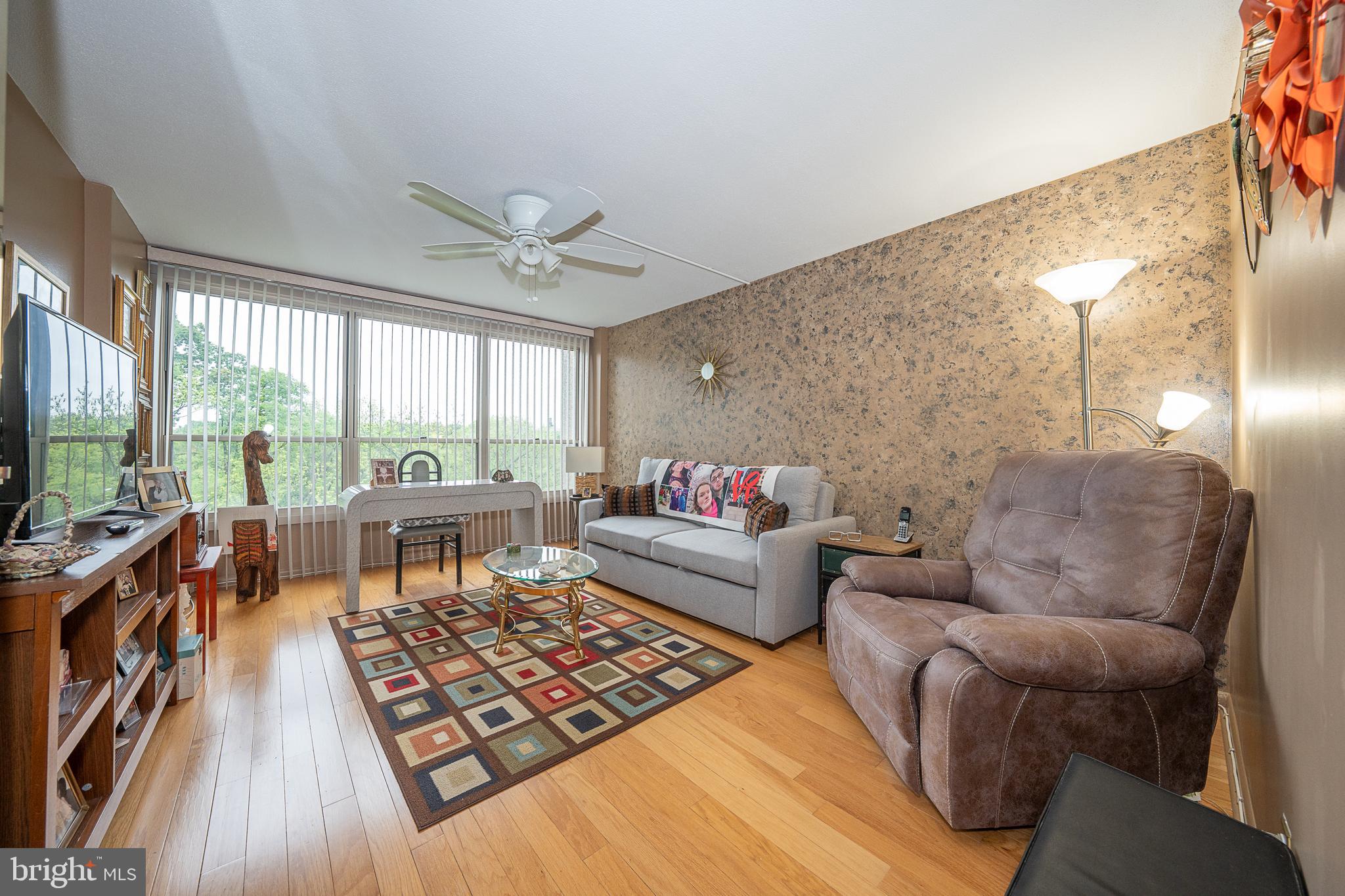 GREEN HILL - Residential