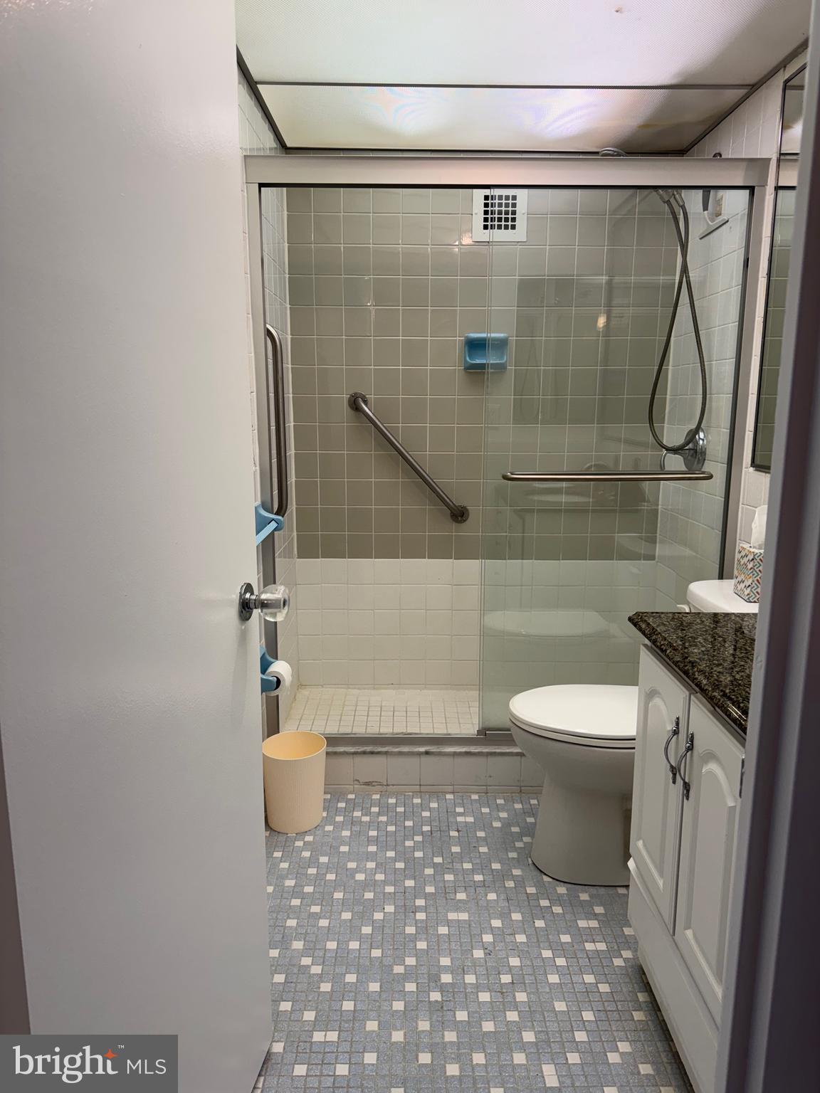 GREEN HILL - Residential