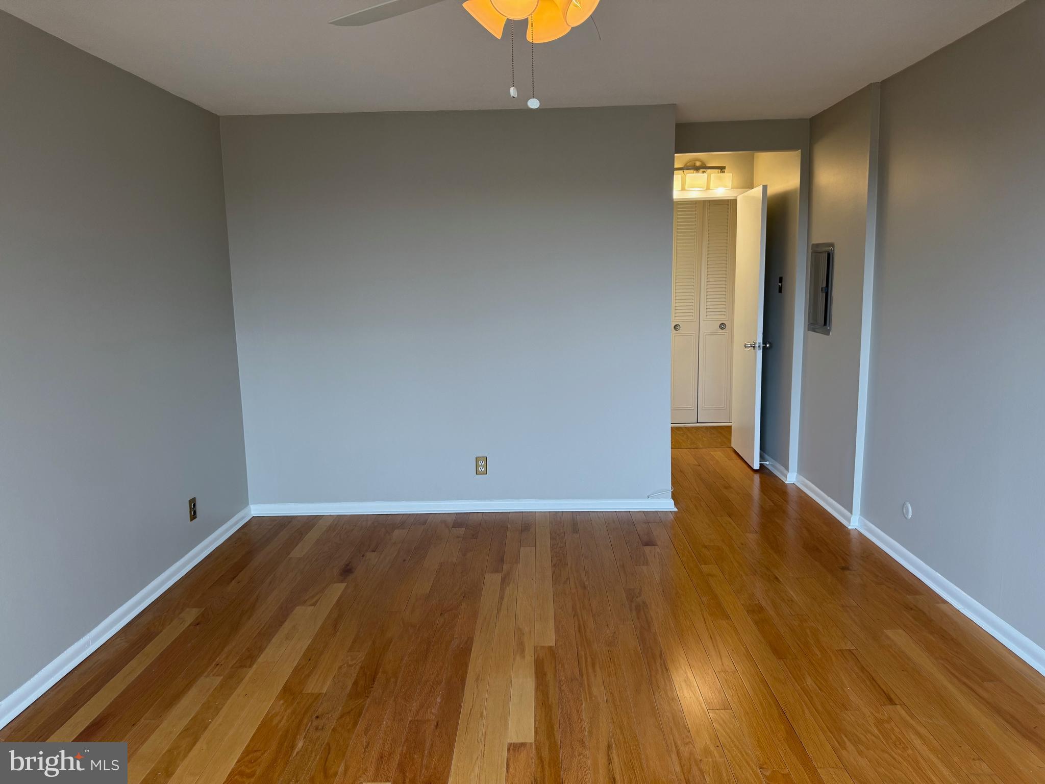 GREEN HILL - Residential