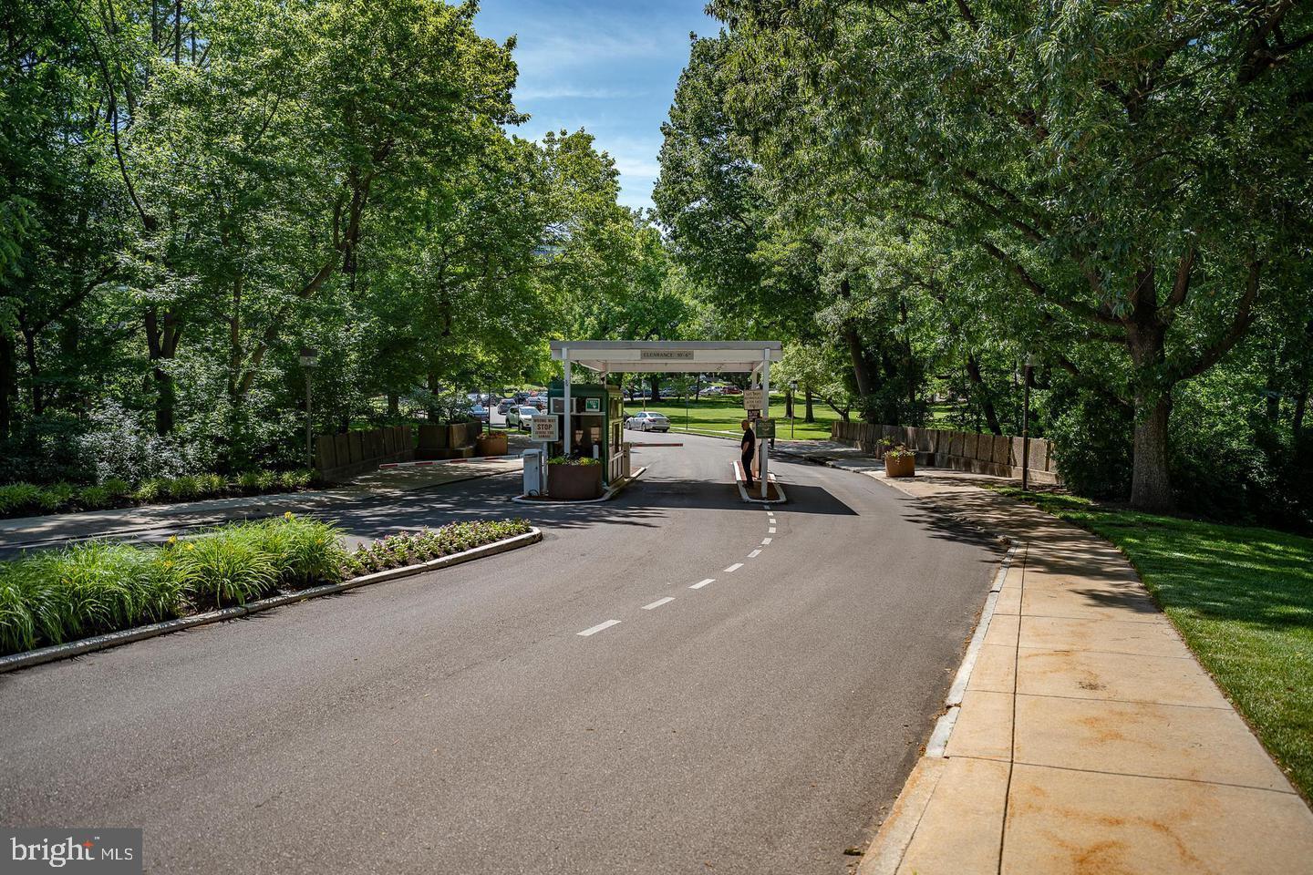 GREEN HILL - Residential