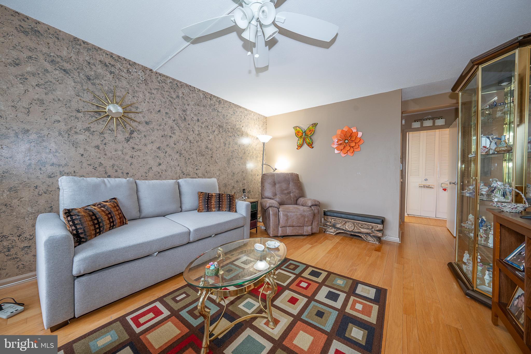 GREEN HILL - Residential