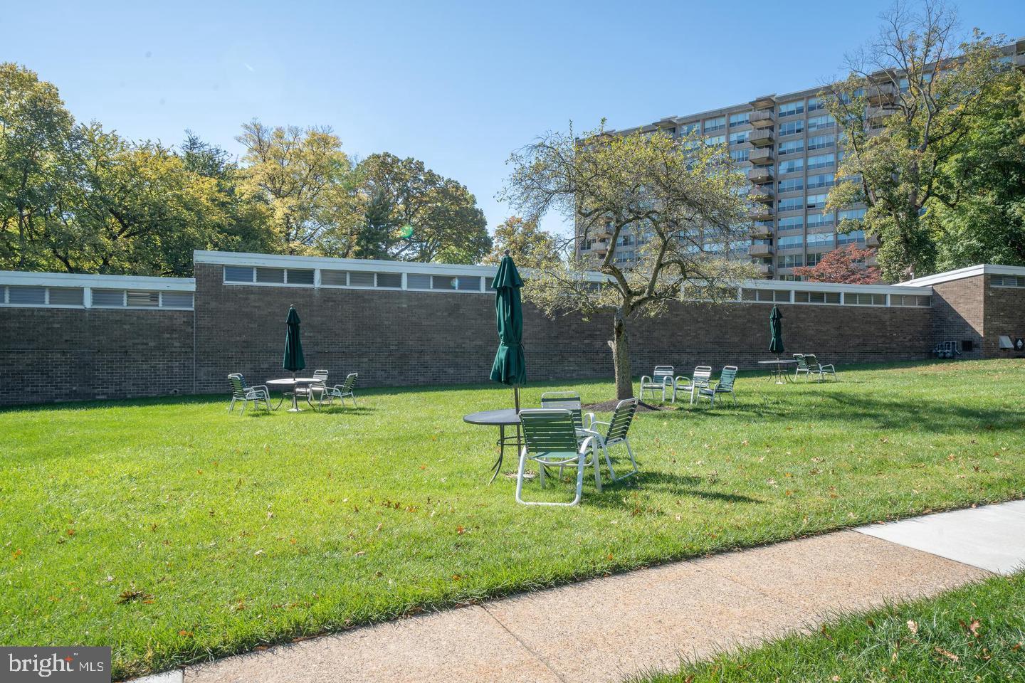 GREEN HILL - Residential