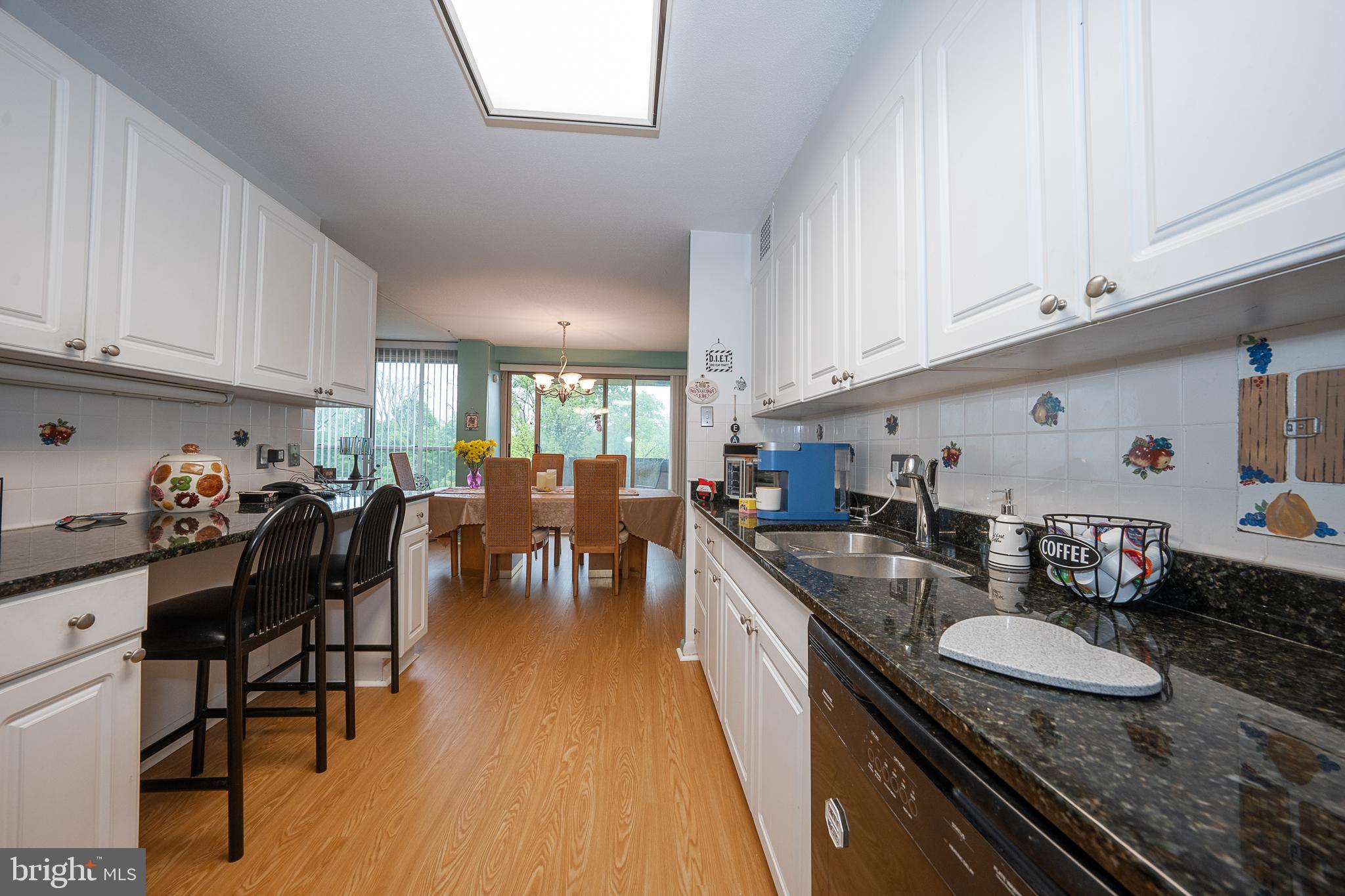 GREEN HILL - Residential