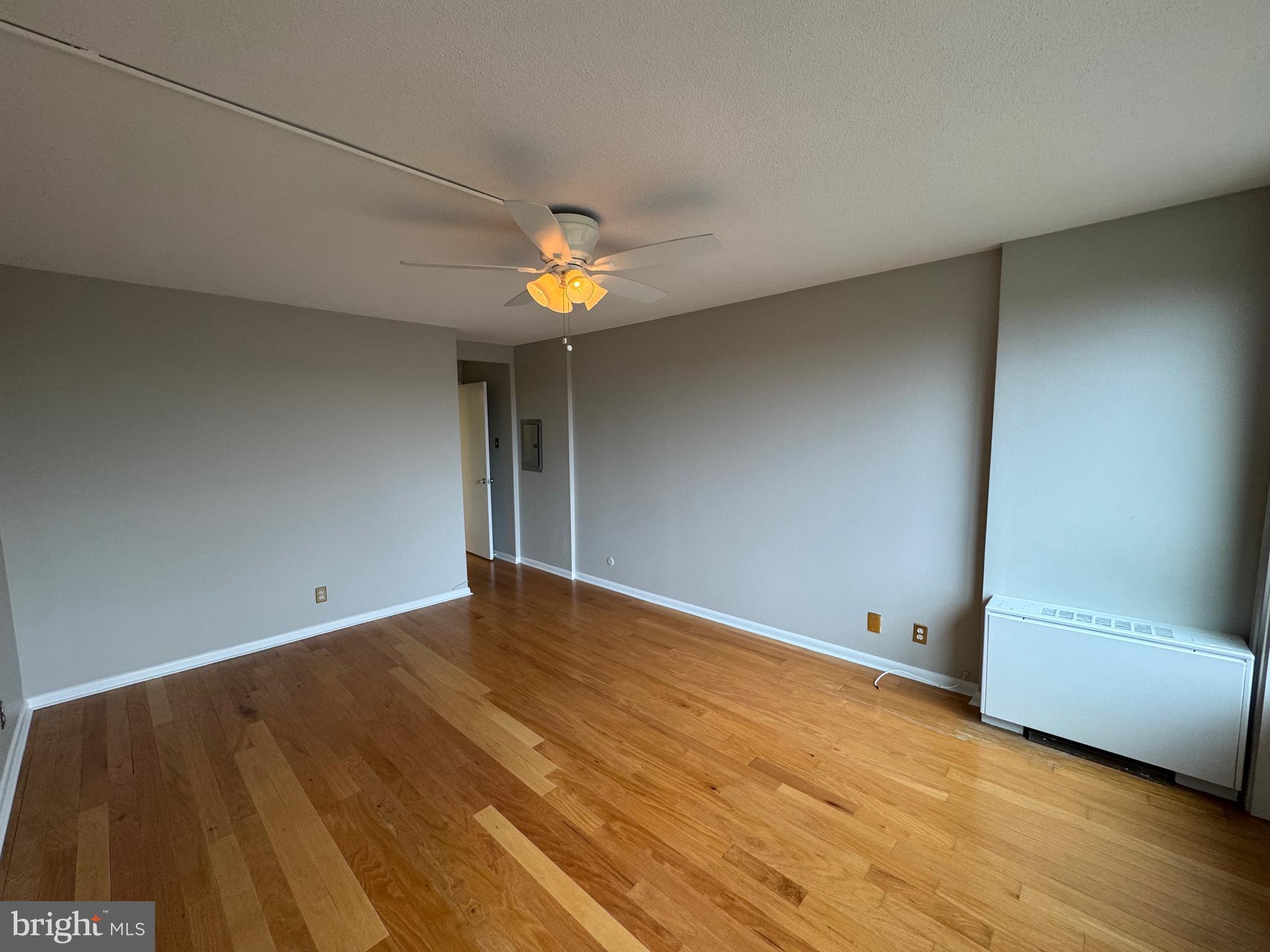 GREEN HILL - Residential