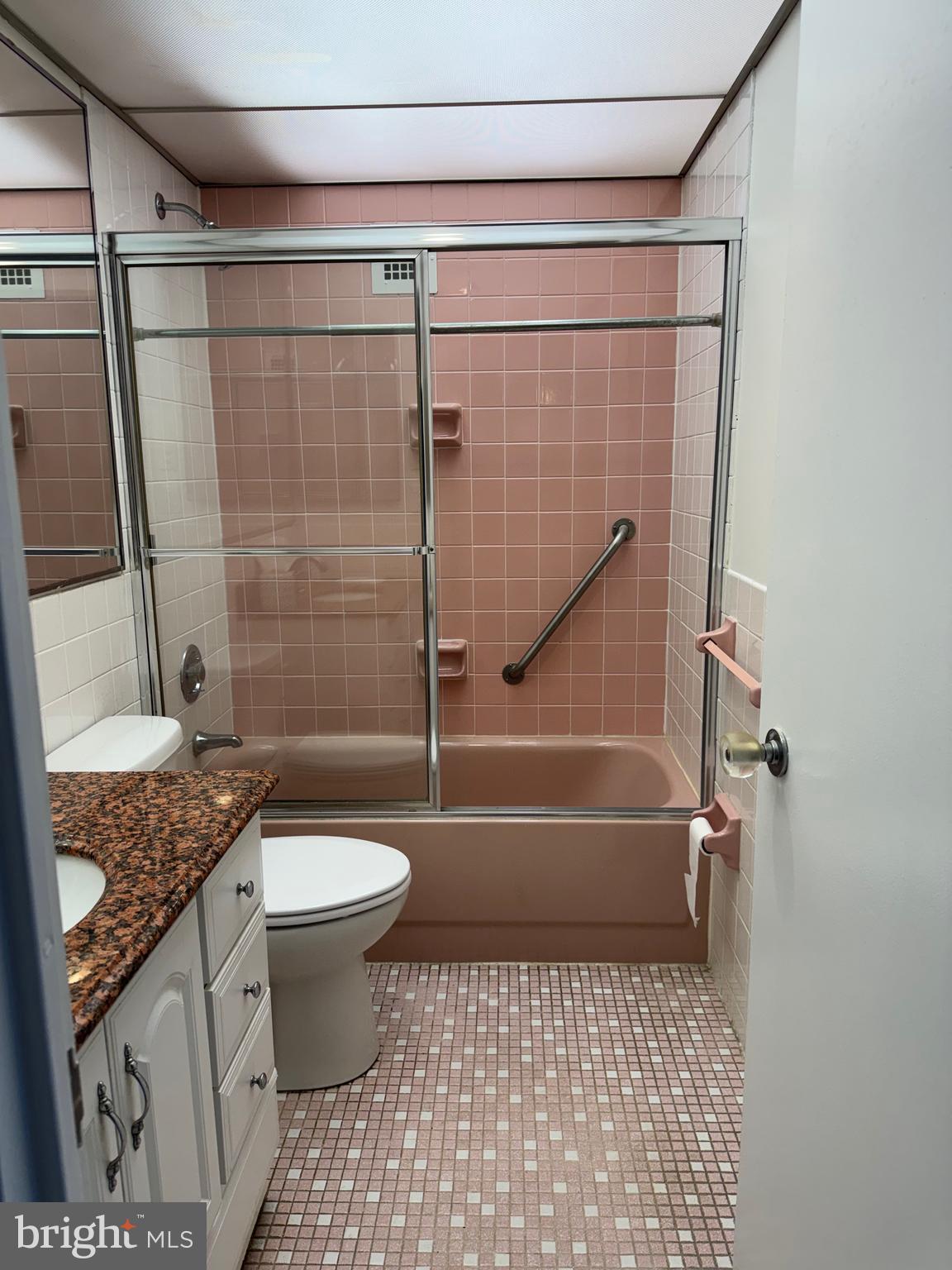 GREEN HILL - Residential