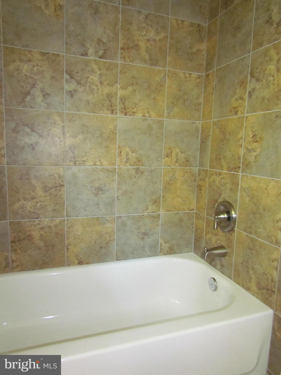 TOWN CREEK - Residential