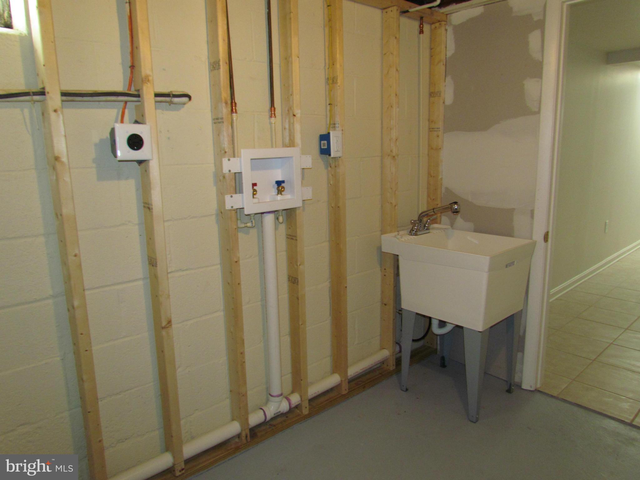 TOWN CREEK - Residential