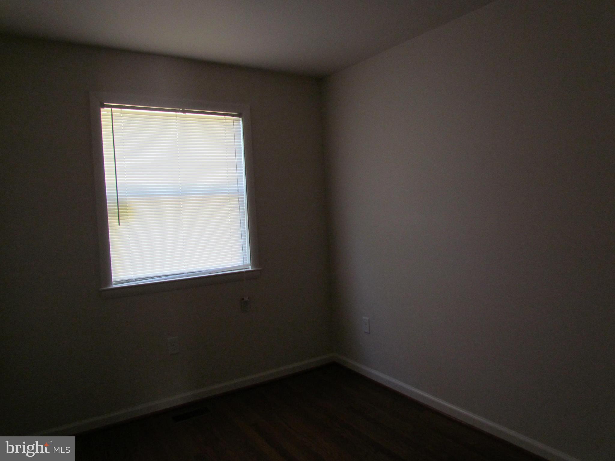 TOWN CREEK - Residential