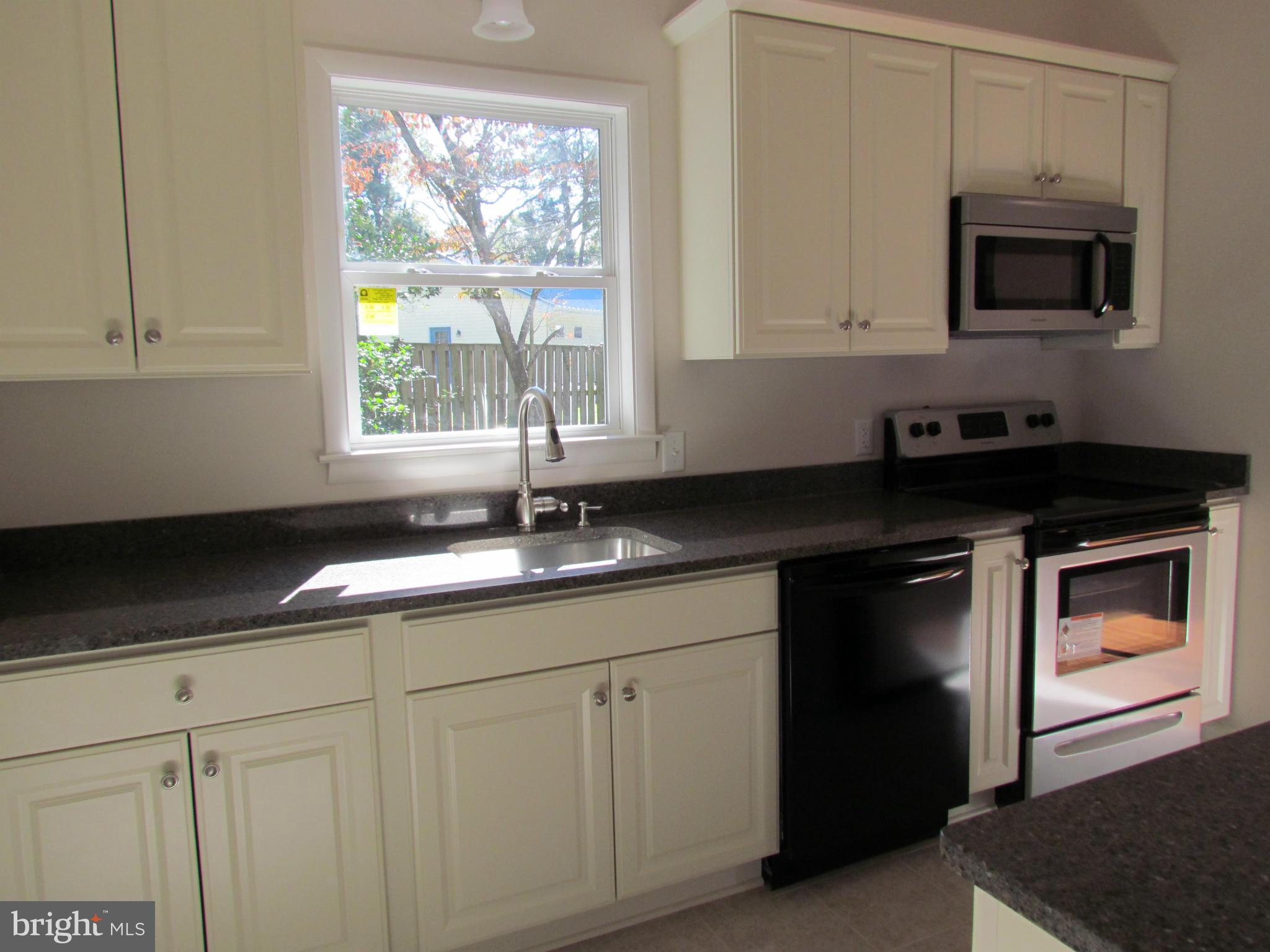 TOWN CREEK - Residential