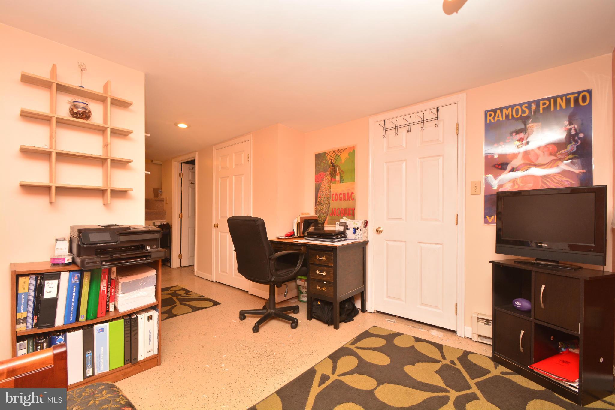 PARKVILLE - Residential