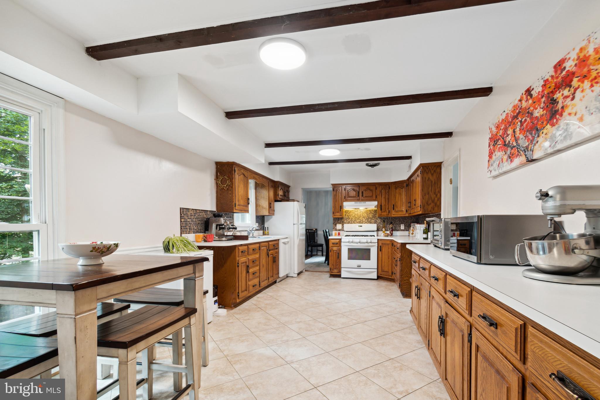 MANOR WOODS - Residential