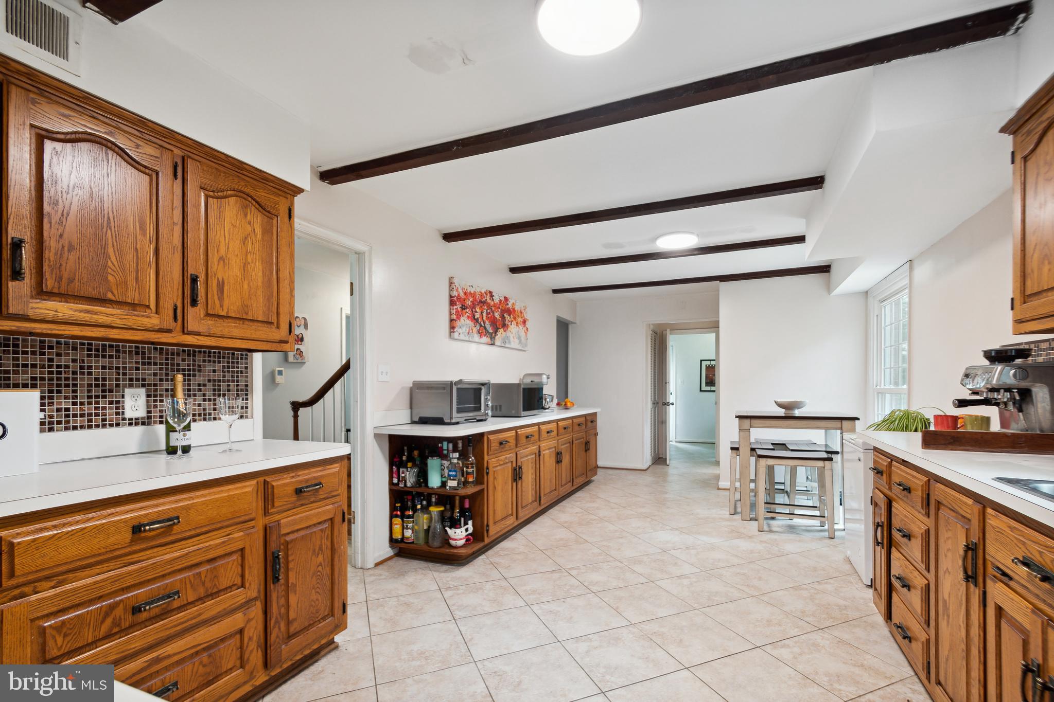 MANOR WOODS - Residential