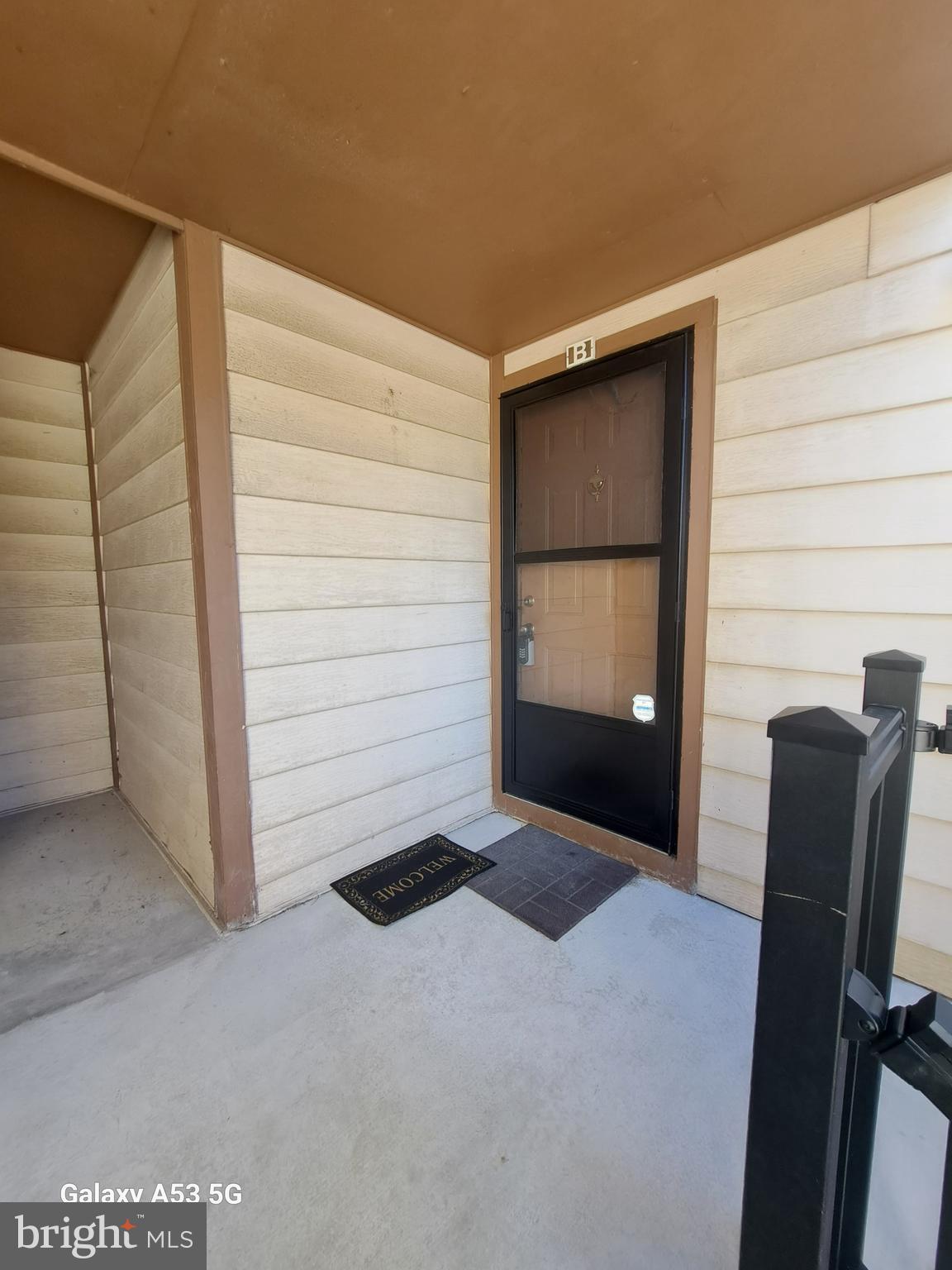 THE TIERS OF LAUREL LAKE - Residential Lease