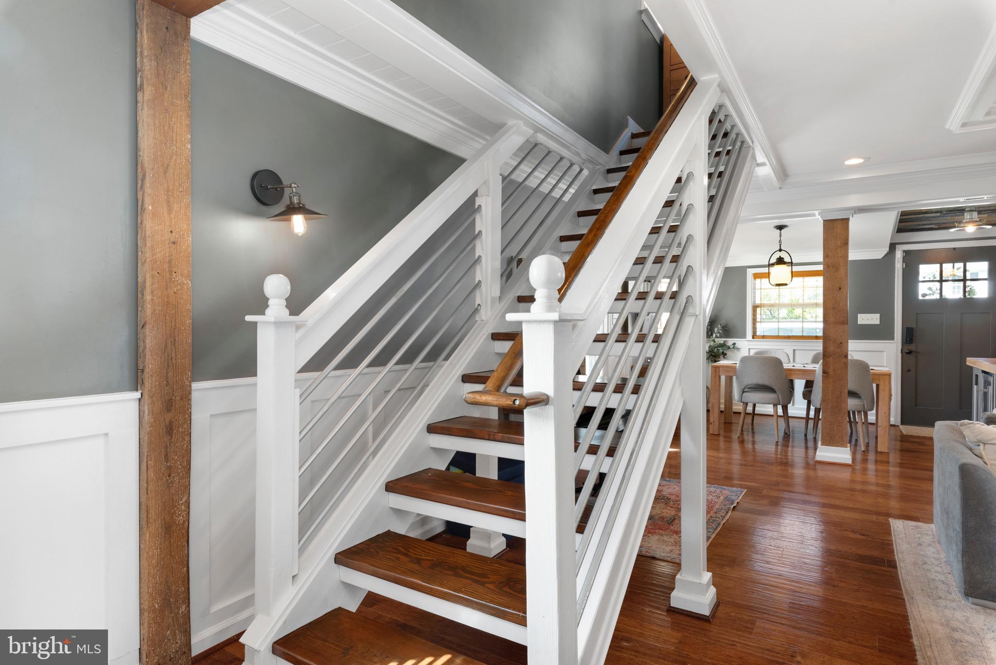 WOODLAND BEACH - Residential Lease