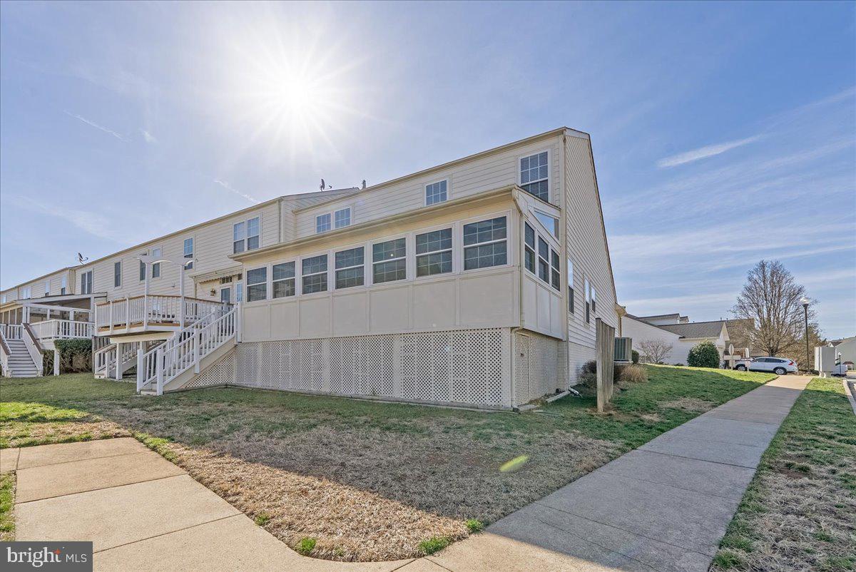 ASHBURN VILLAGE - Residential Lease