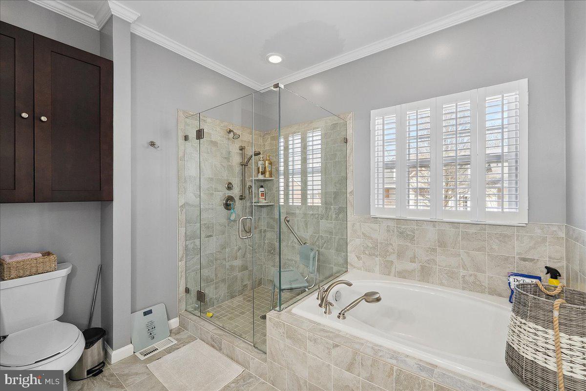 ASHBURN VILLAGE - Residential Lease