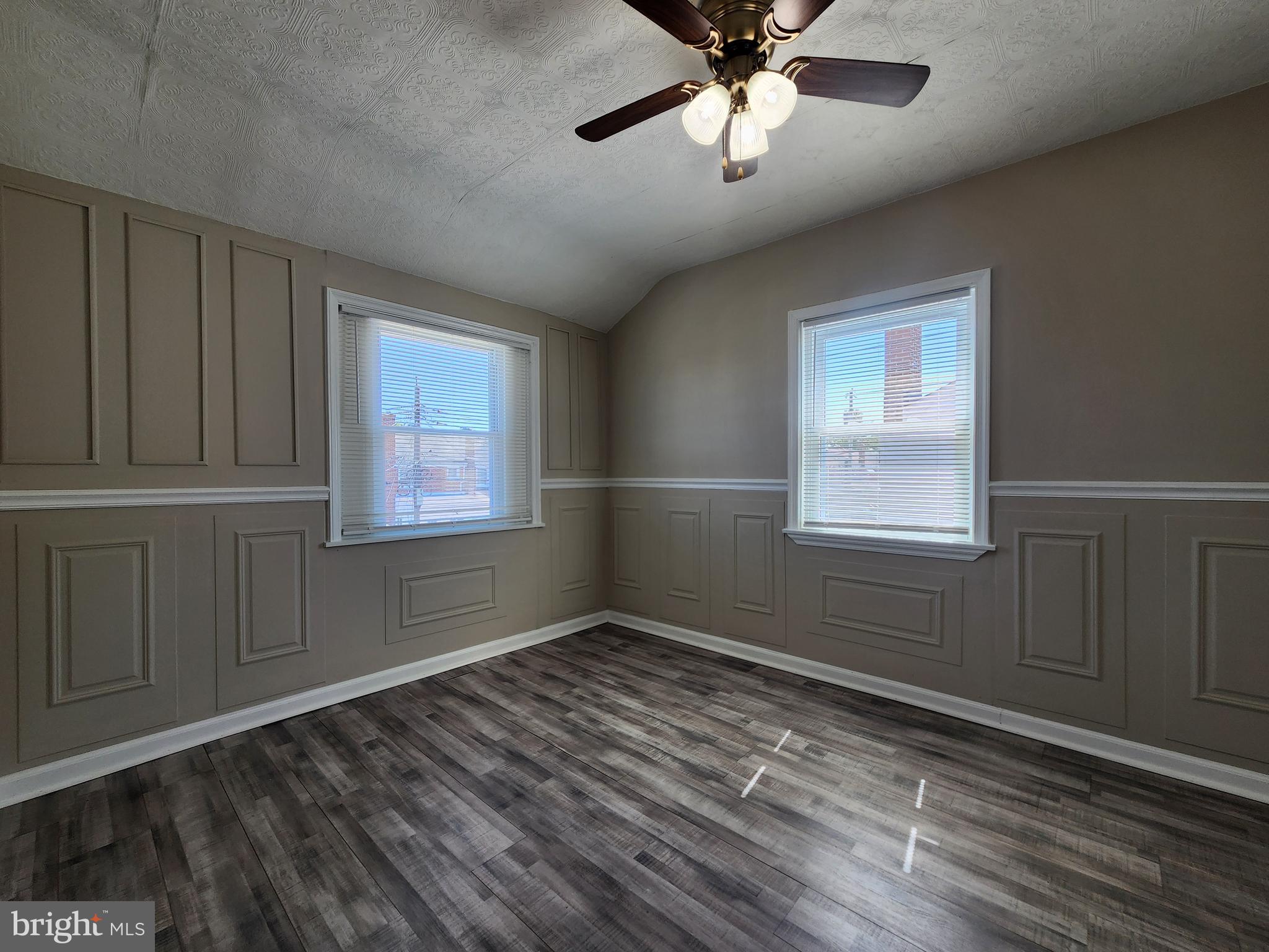 DUNDALK - Residential Lease