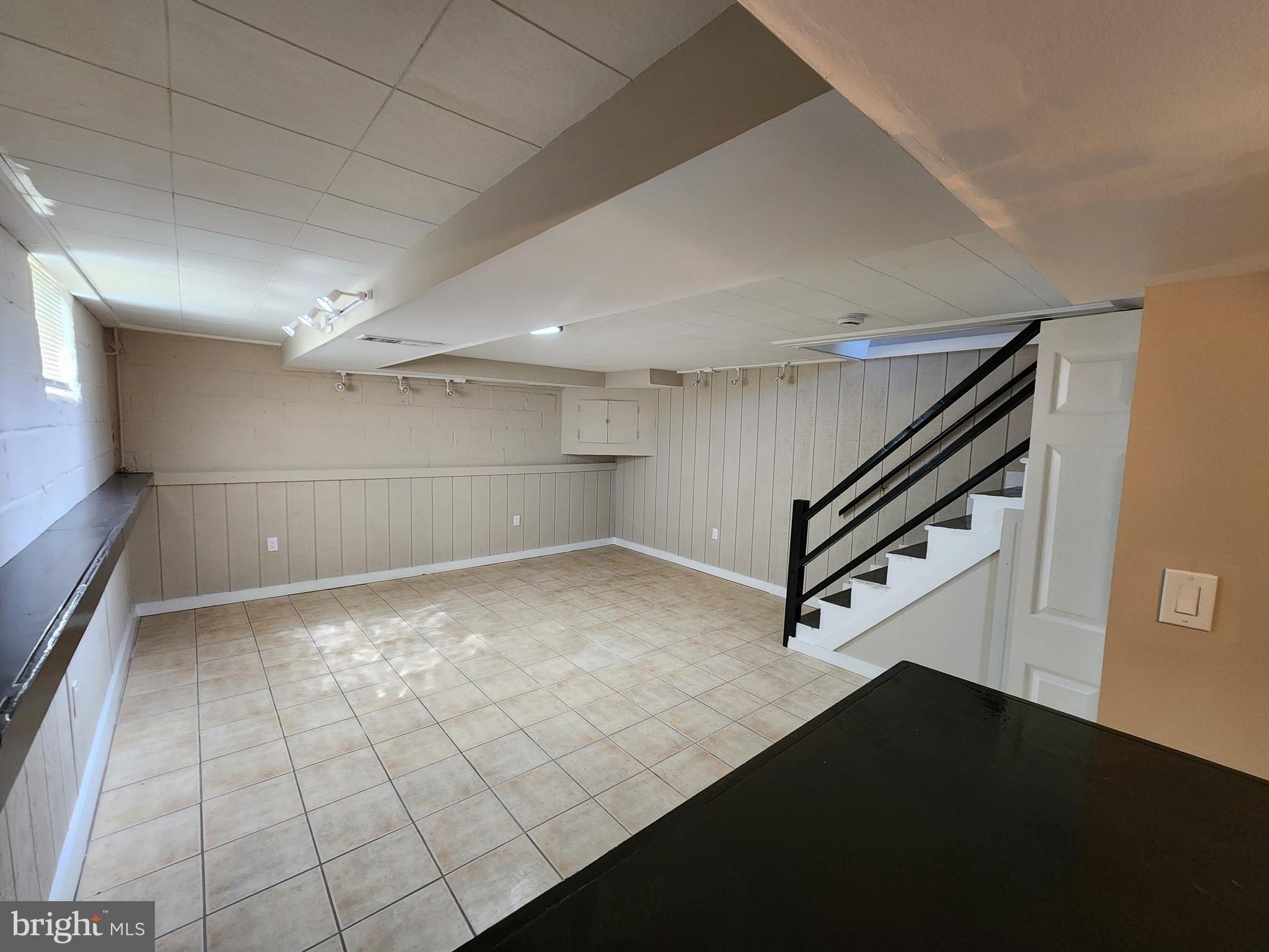 DUNDALK - Residential Lease