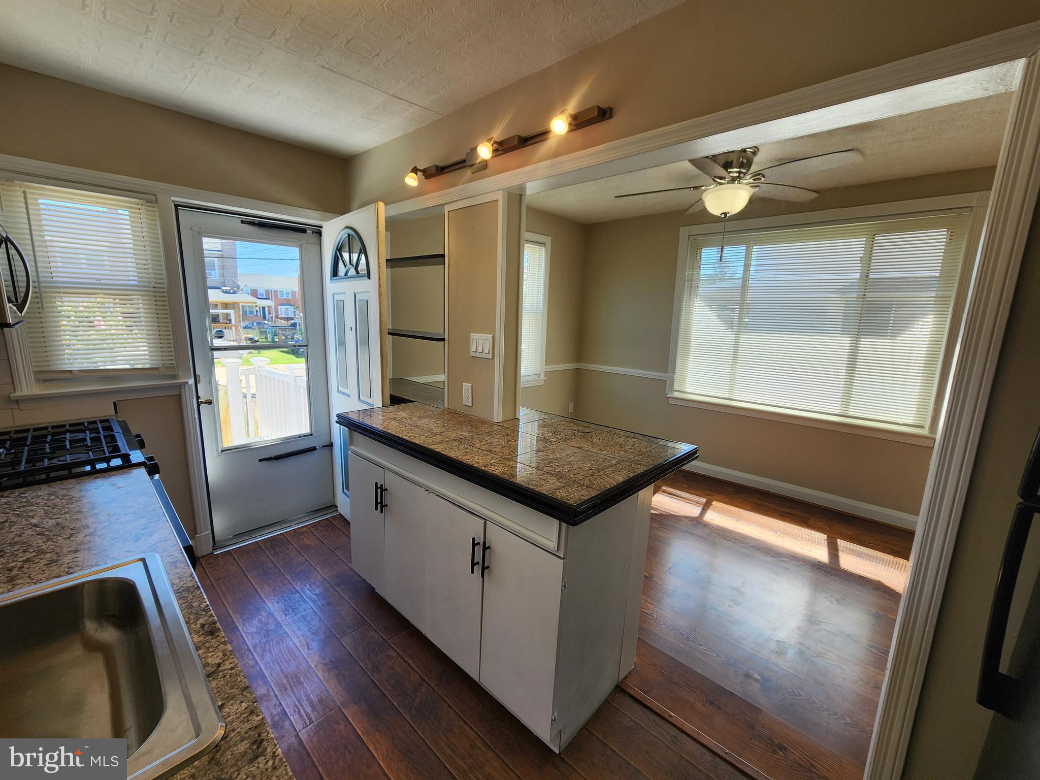 DUNDALK - Residential Lease