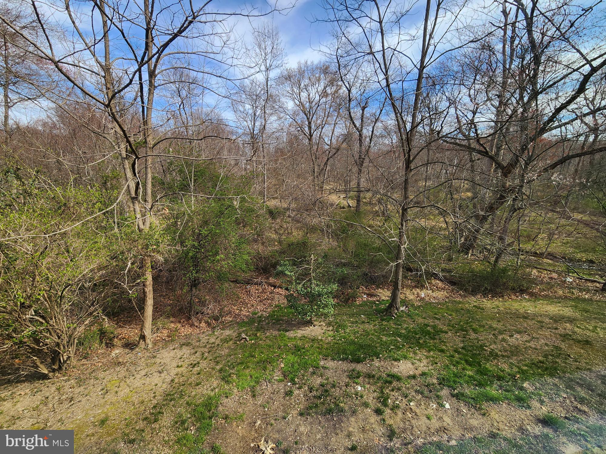 3200 HOLLY BERRY COURT