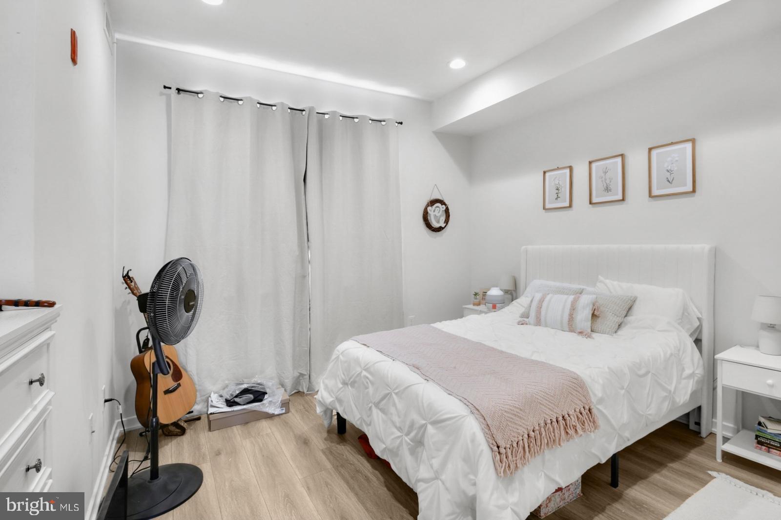 MANAYUNK - Residential Lease