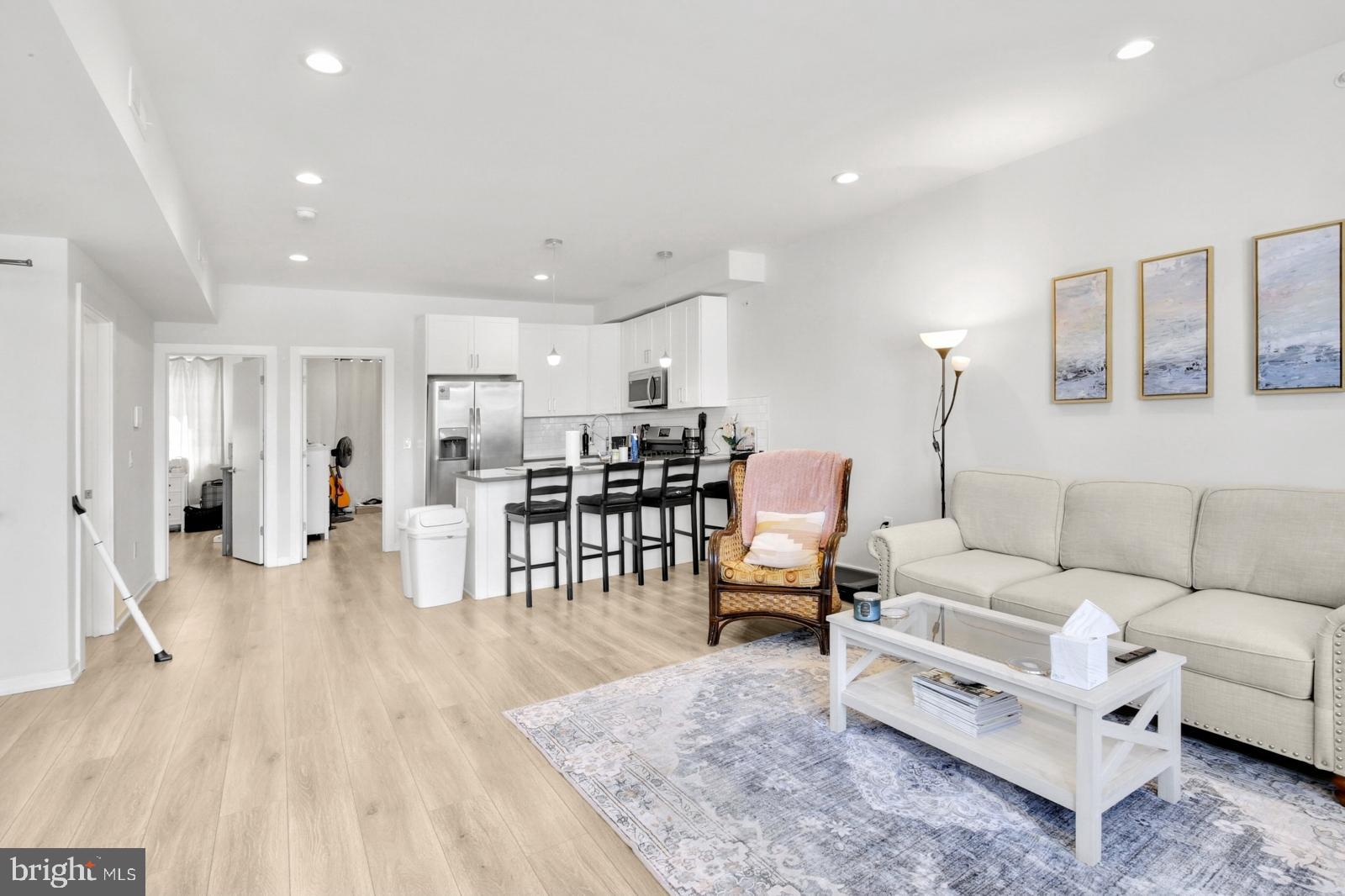 MANAYUNK - Residential Lease