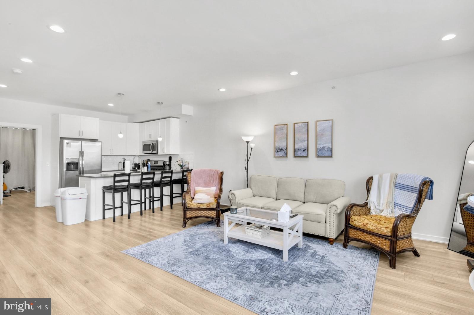 MANAYUNK - Residential Lease