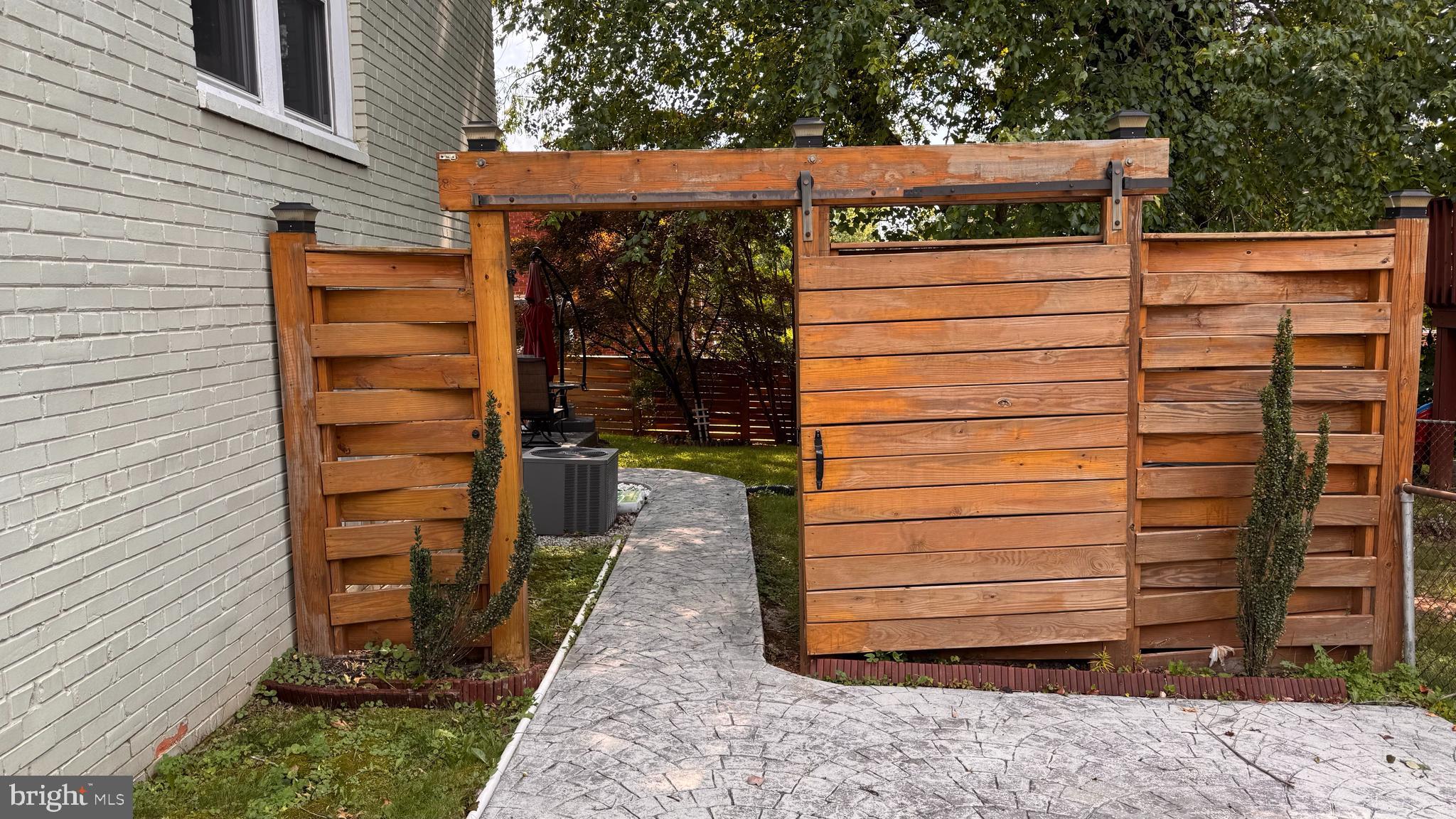 BOOKER T HOMES - Residential