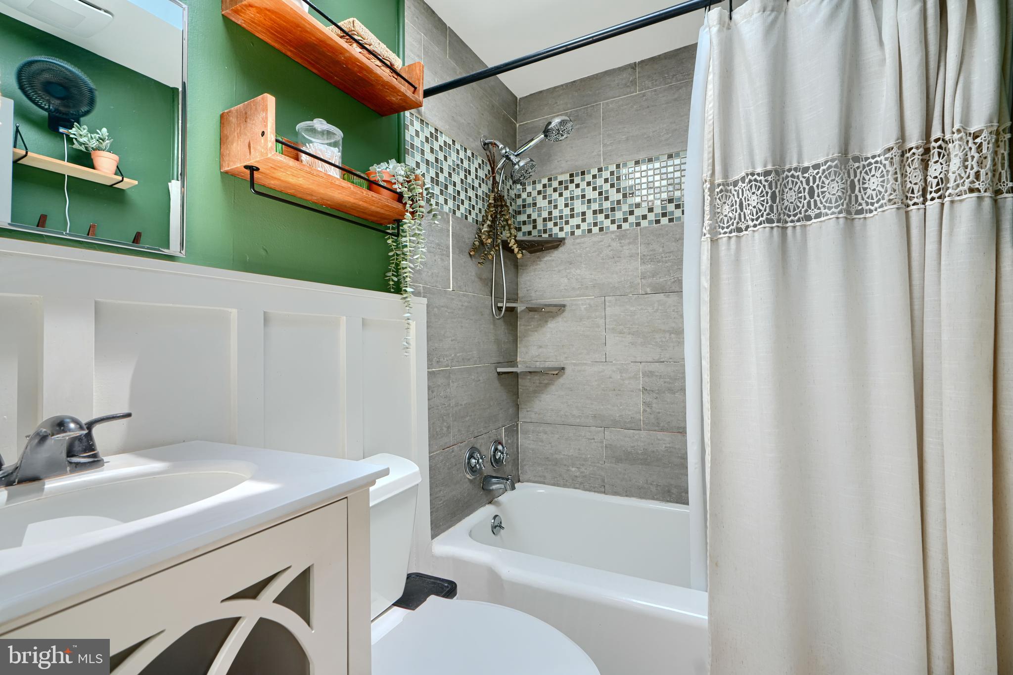 VIOLETVILLE - Residential