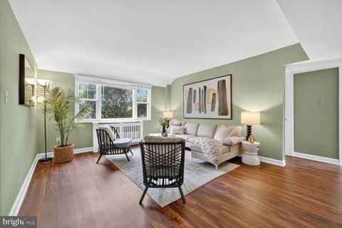 1404 12TH STREET N 21 ARLINGTON VA 22209