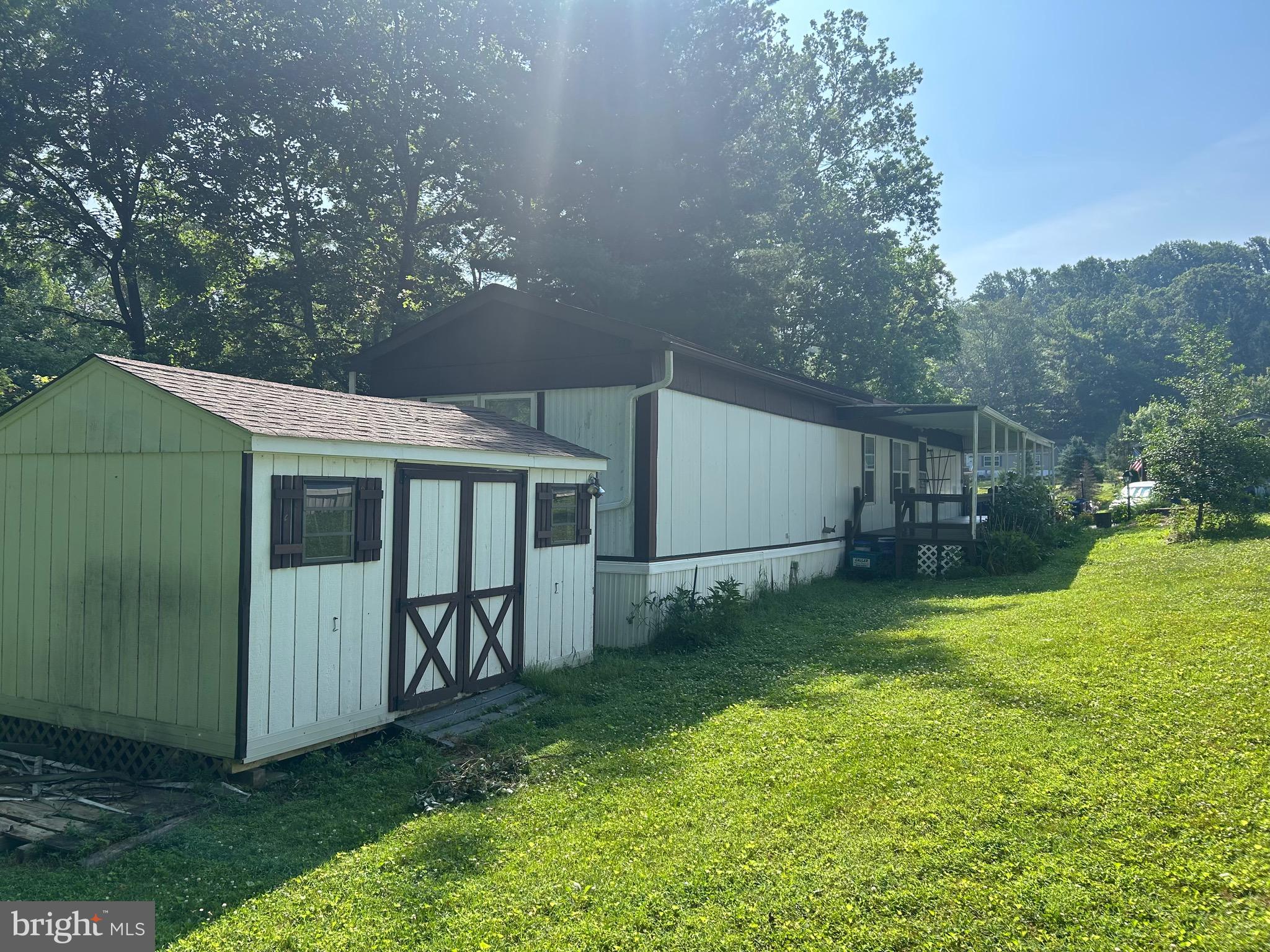 135 LOCUST LANE