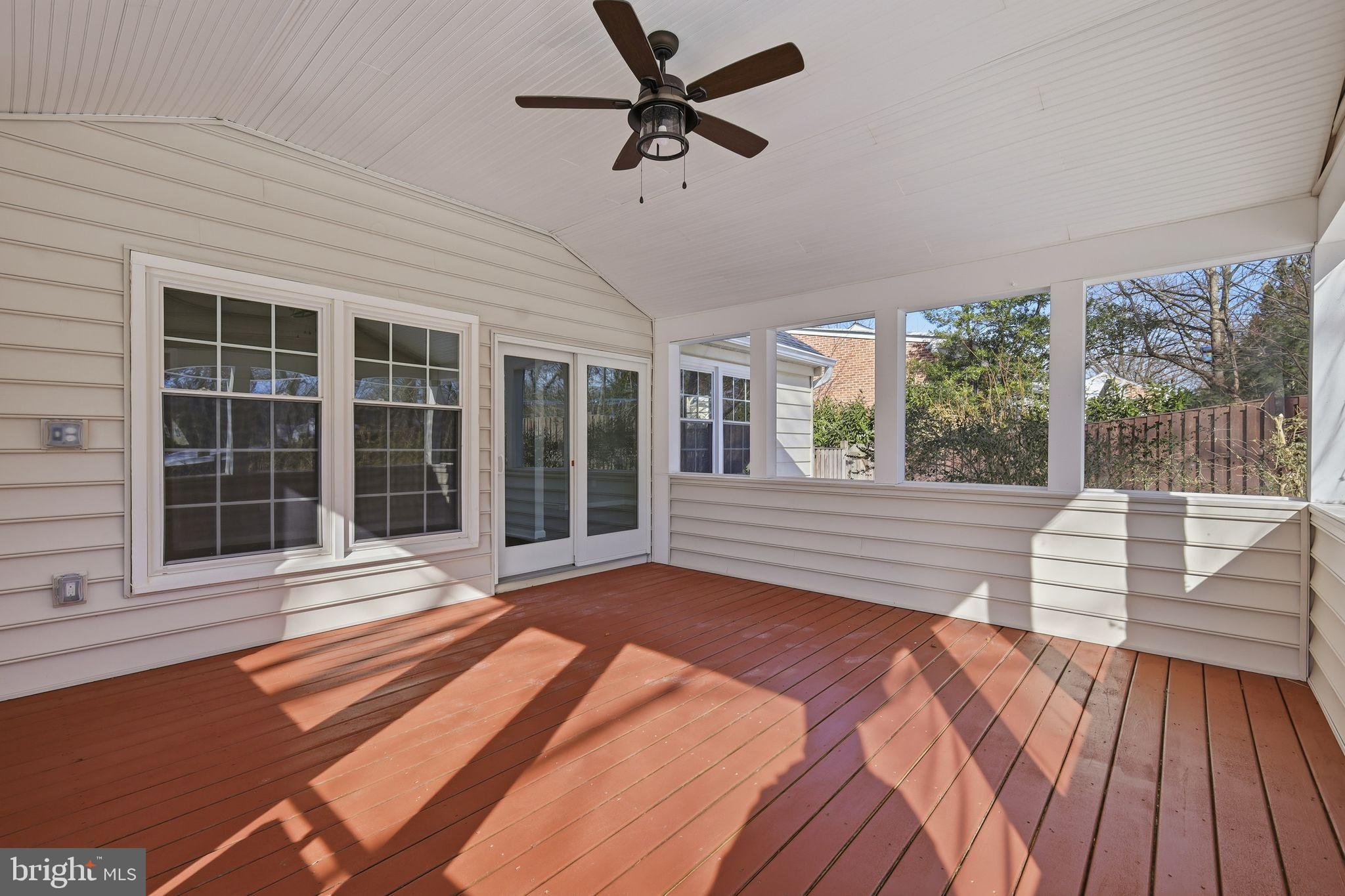 CROFTON - Residential