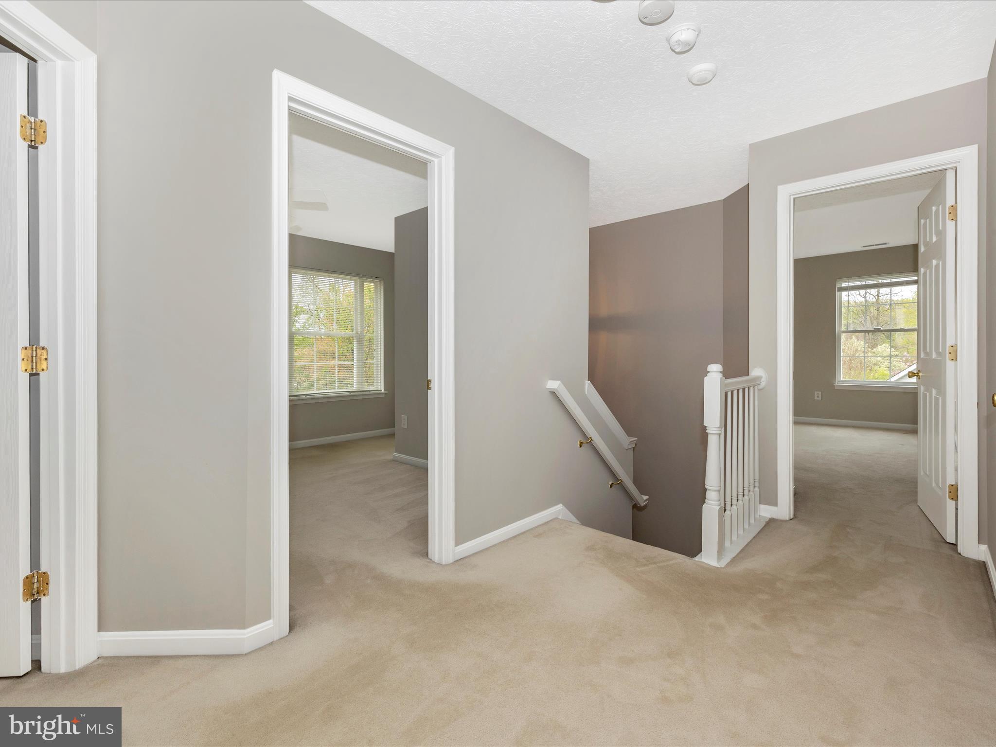 WINDING RIDGE - Residential