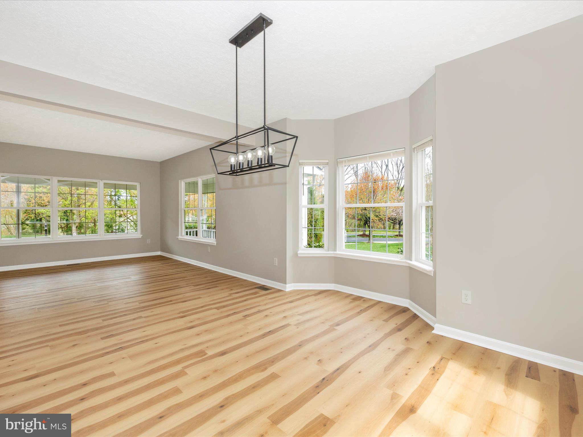 WINDING RIDGE - Residential