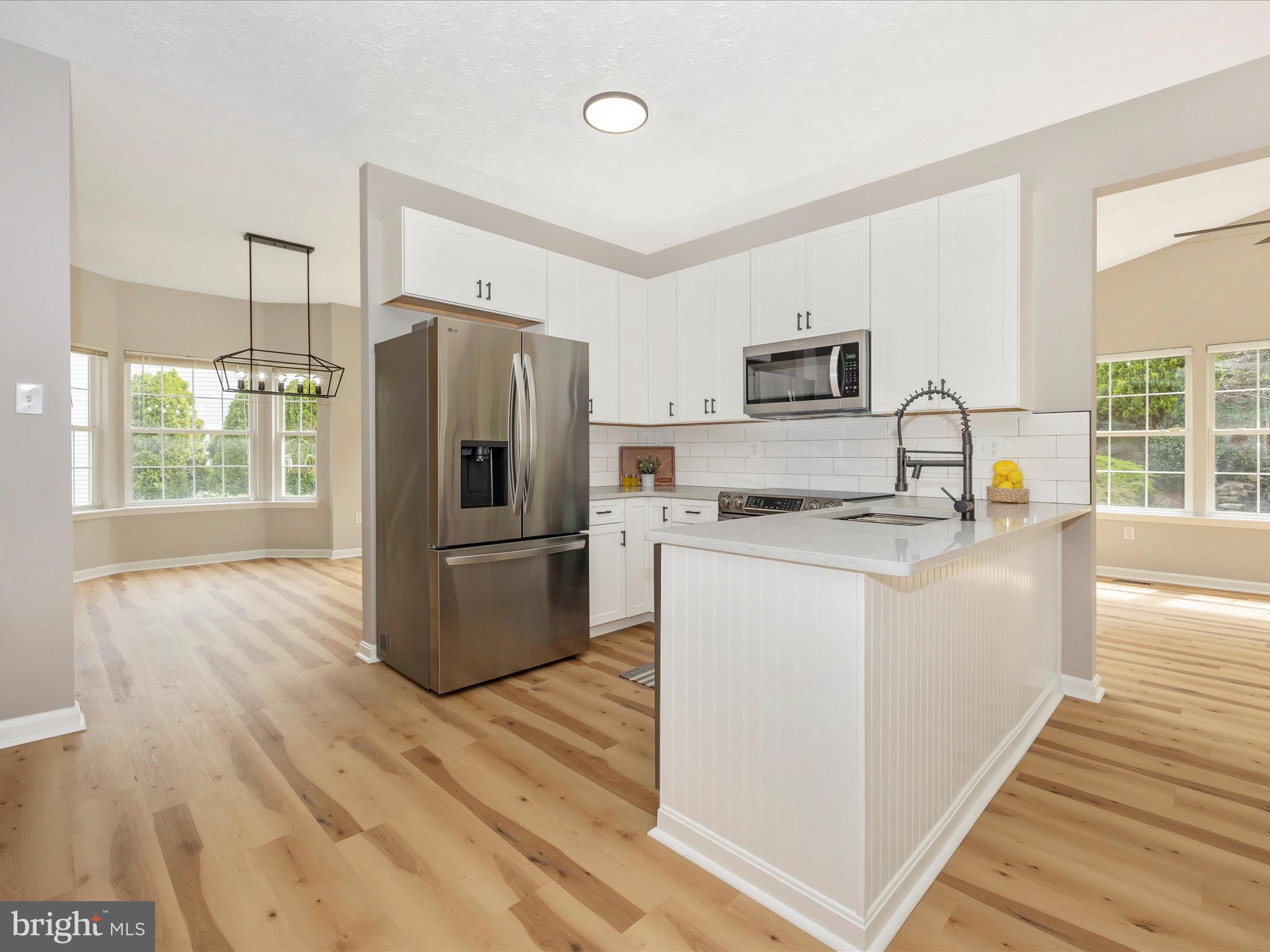 WINDING RIDGE - Residential