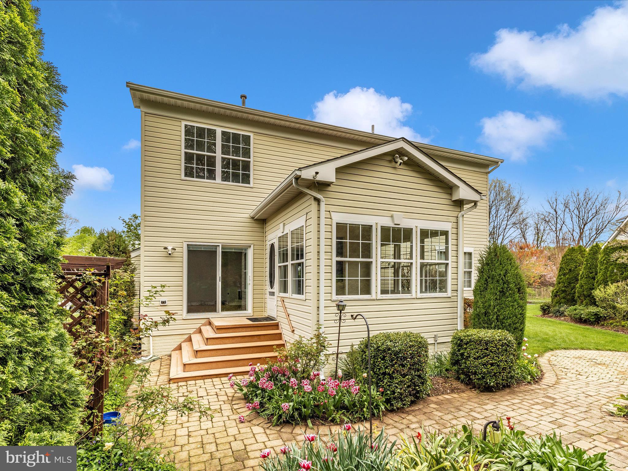 WINDING RIDGE - Residential