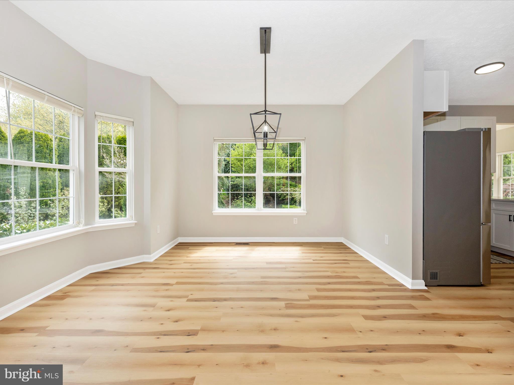 WINDING RIDGE - Residential