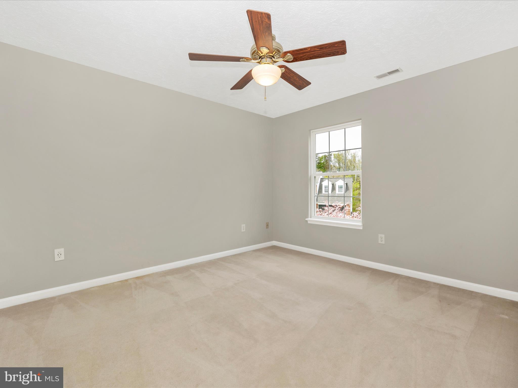 WINDING RIDGE - Residential