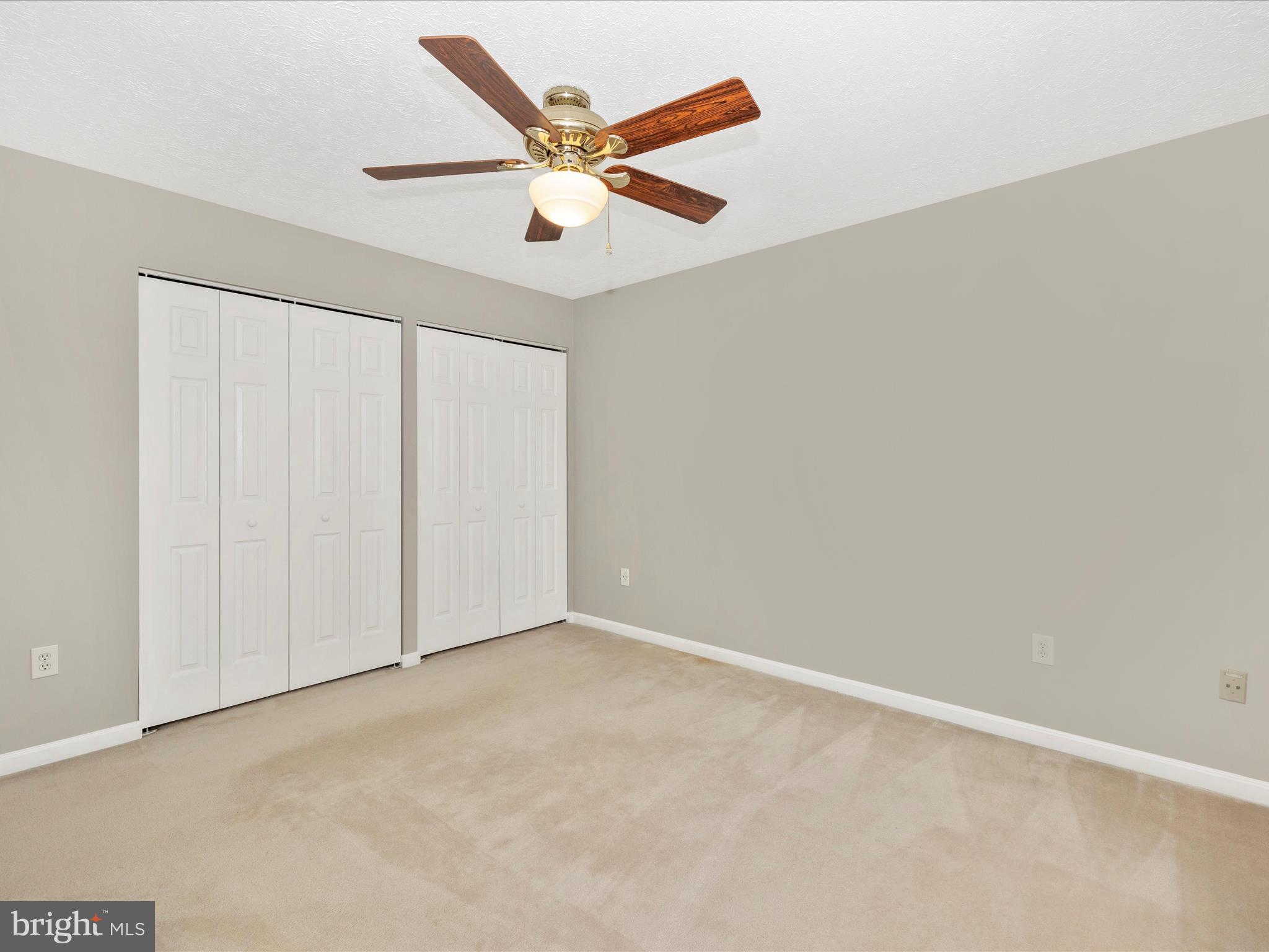 WINDING RIDGE - Residential