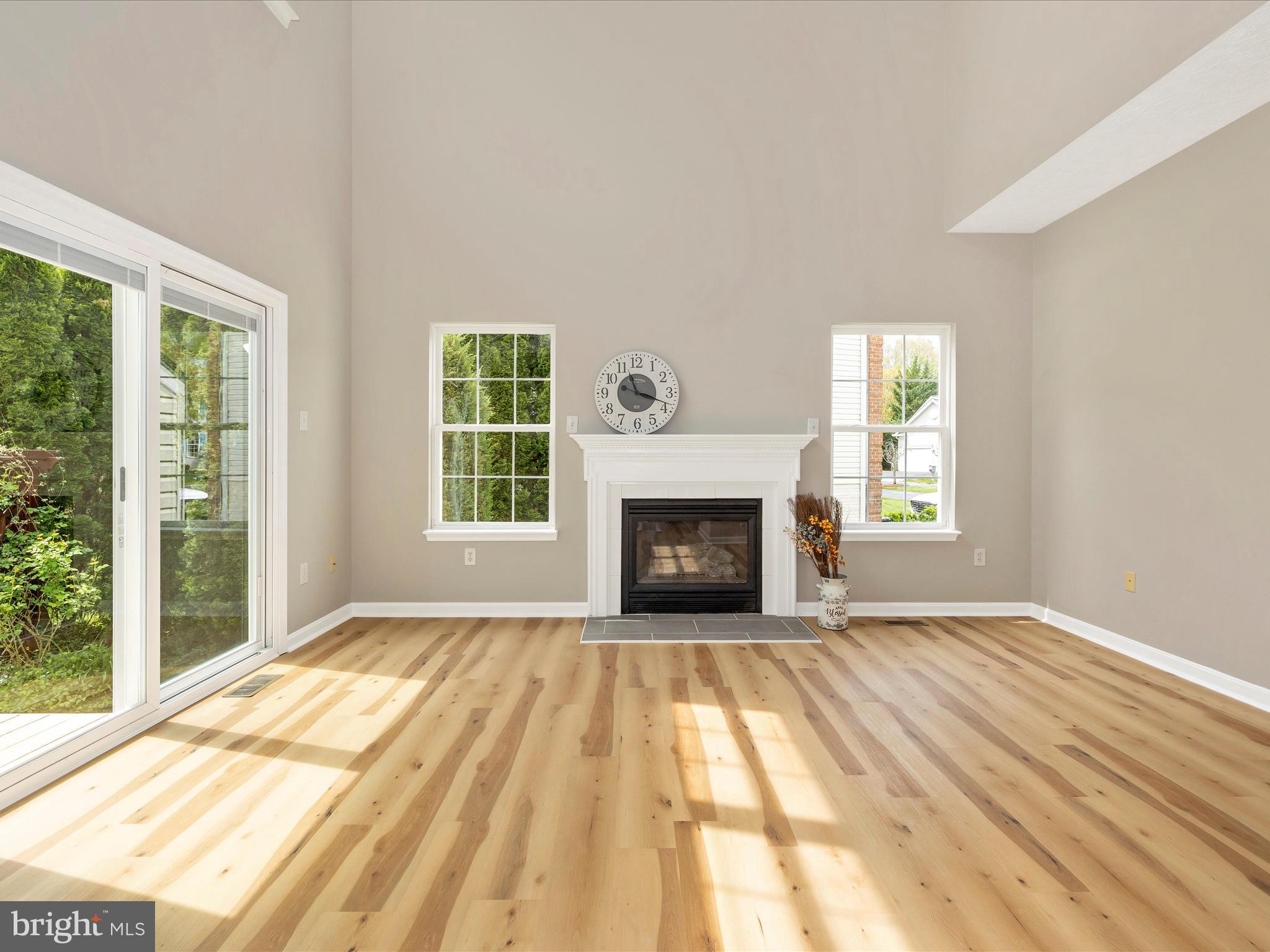 WINDING RIDGE - Residential