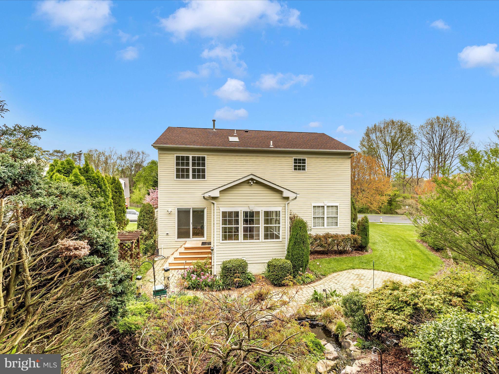 WINDING RIDGE - Residential