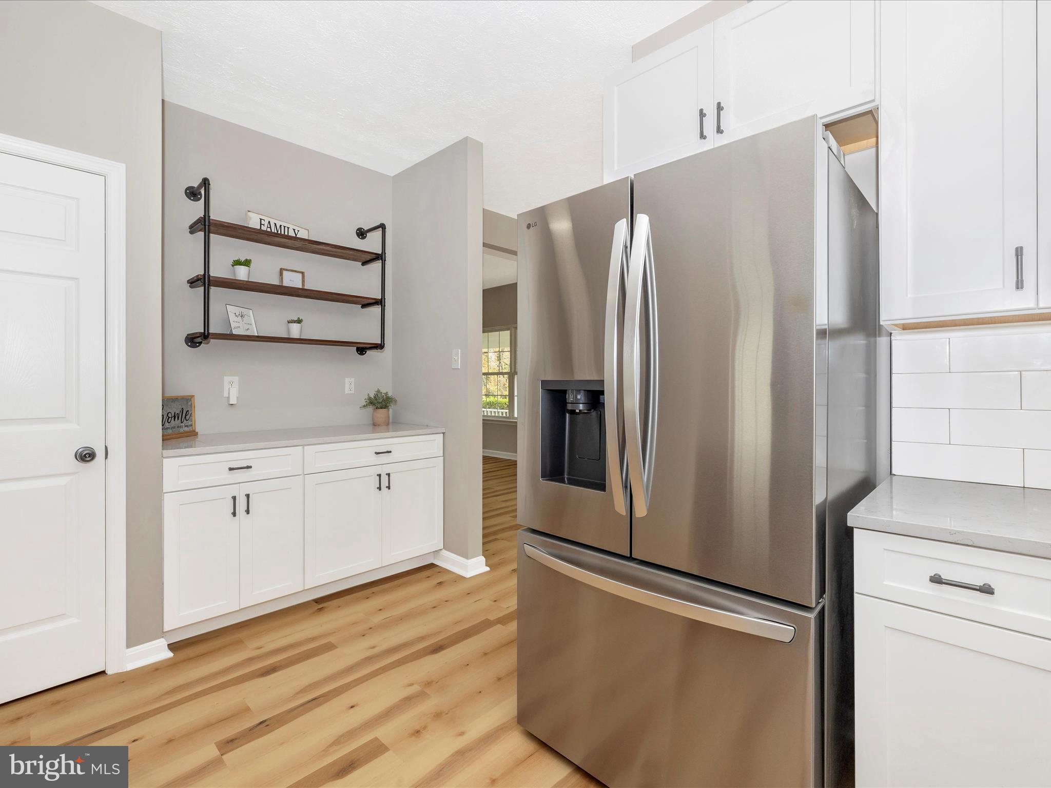 WINDING RIDGE - Residential