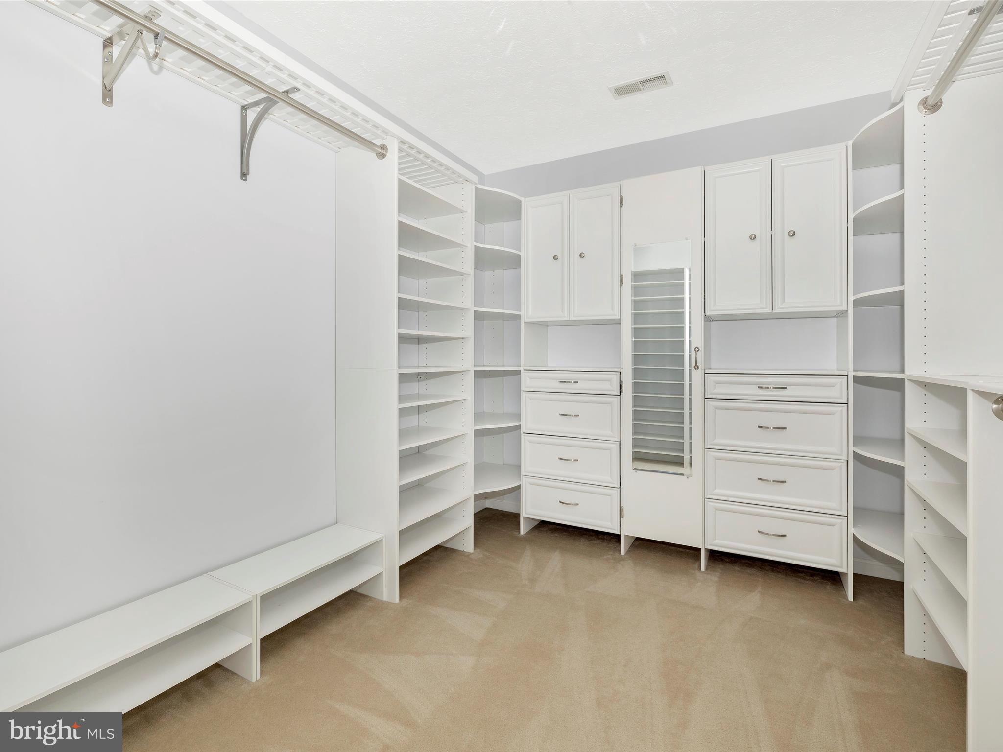 WINDING RIDGE - Residential