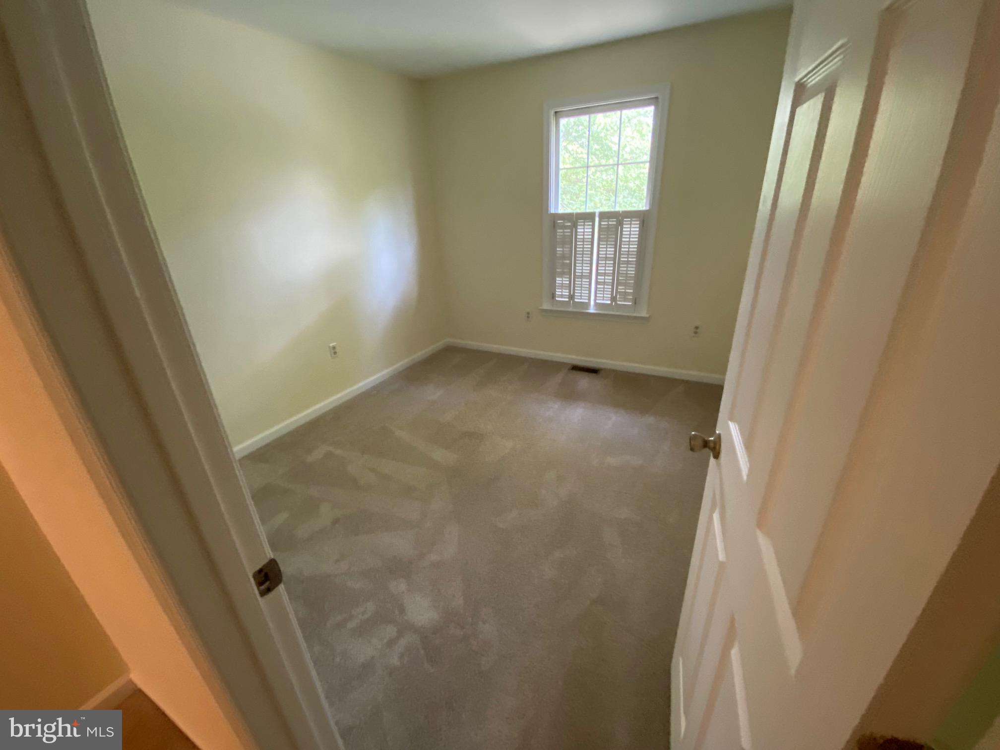 MADDEX FARM - Residential Lease