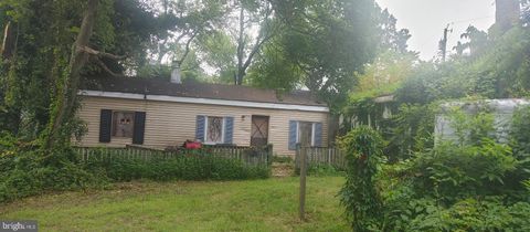 400 SUMMIT AVENUE GLEN BURNIE MD 21060