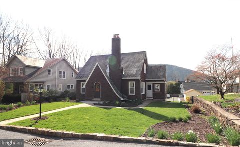 300 PRINCETON AVENUE PALMERTON PA 18071