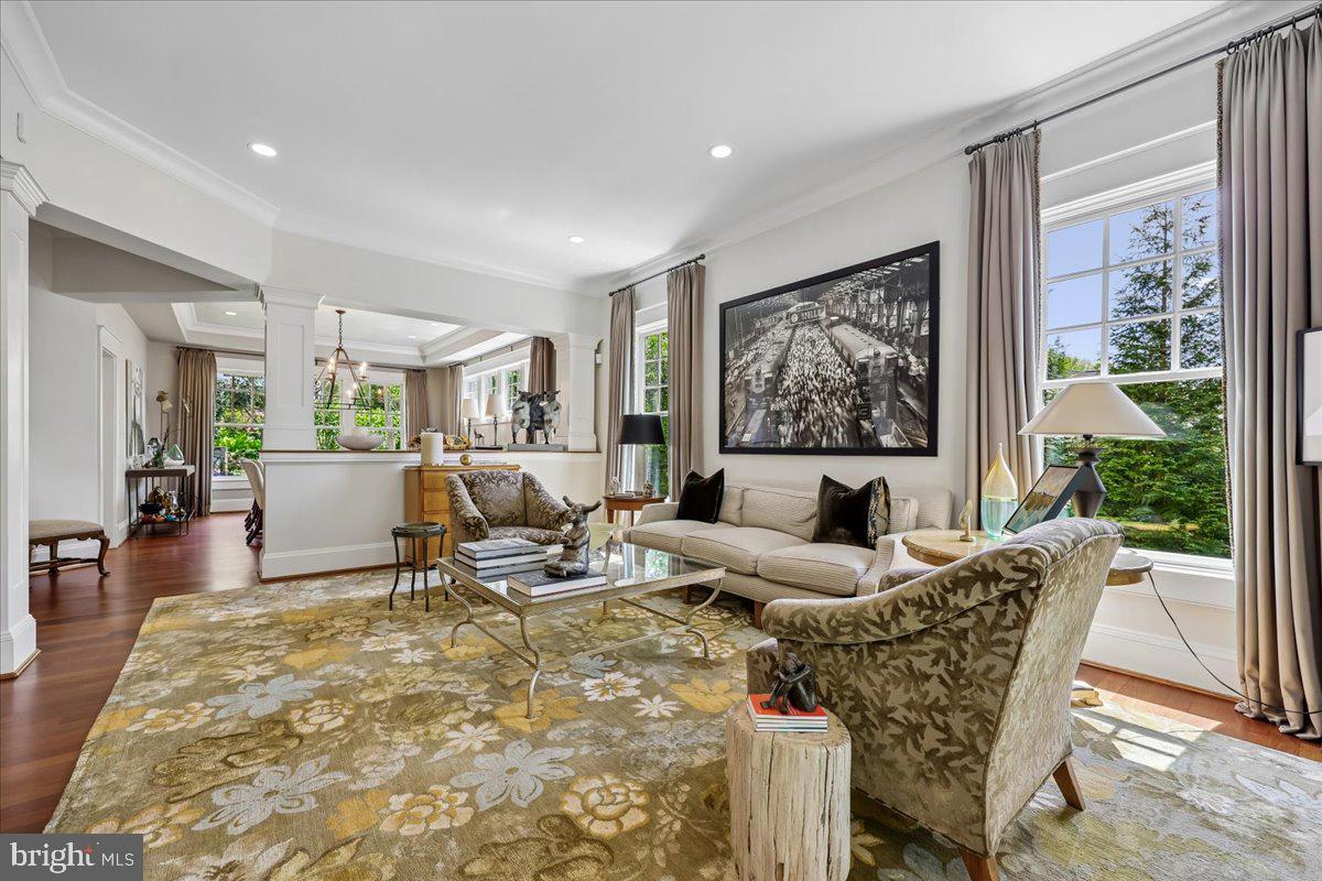 GLEN ECHO HEIGHTS - Residential