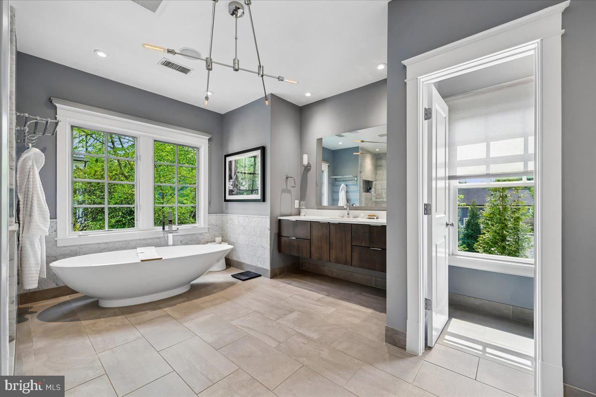 GLEN ECHO HEIGHTS - Residential