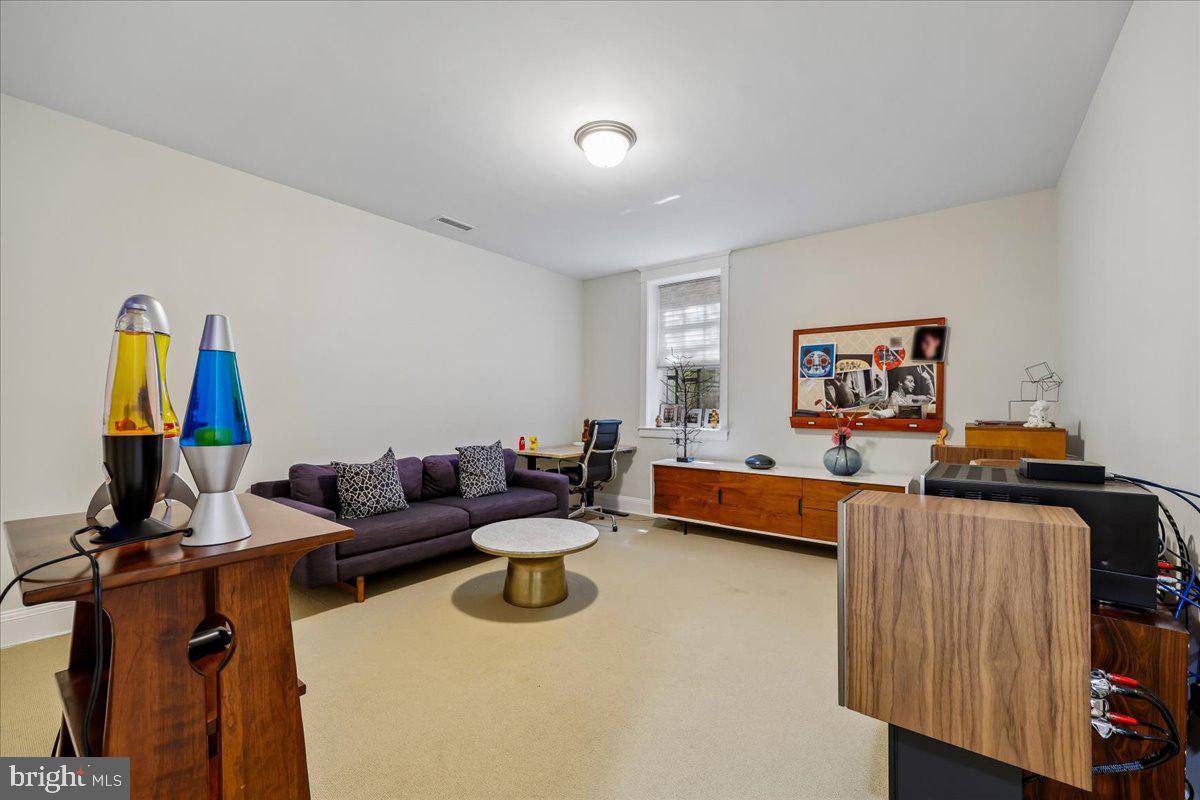 GLEN ECHO HEIGHTS - Residential